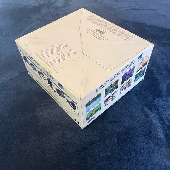 Sega Saturn mint condition with box barely used 1995!!! - Picture 2 of 12